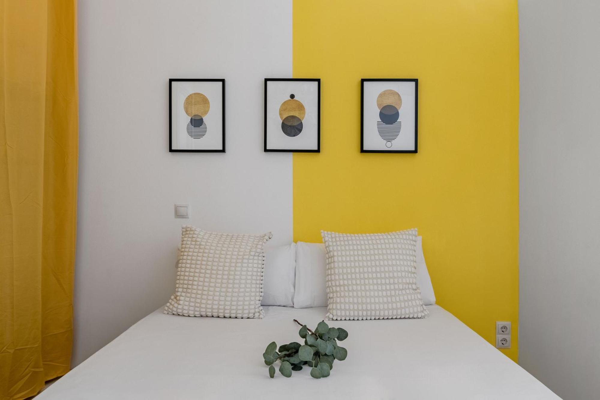 Charming Lucero Appartement Madrid Buitenkant foto