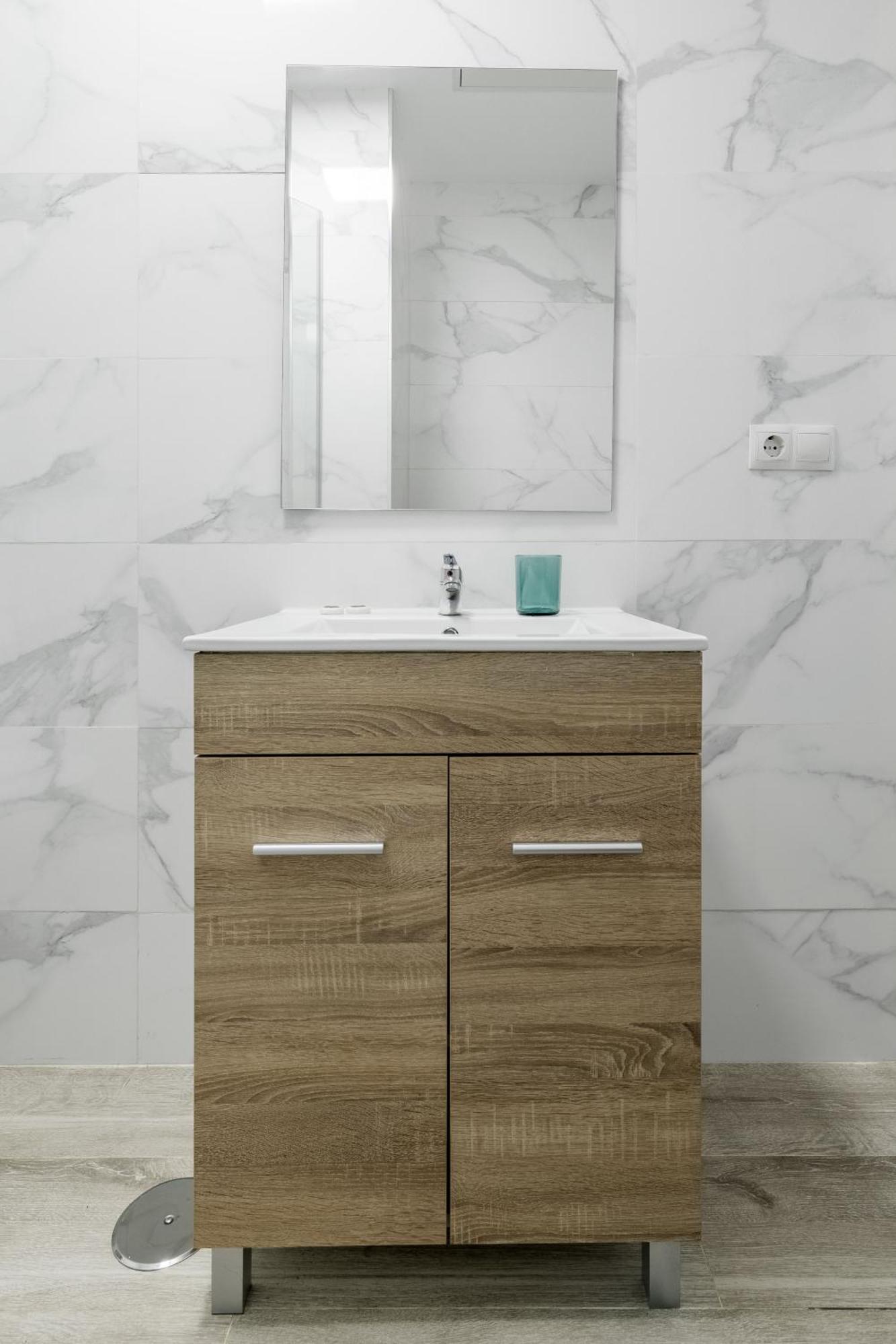 Charming Lucero Appartement Madrid Buitenkant foto